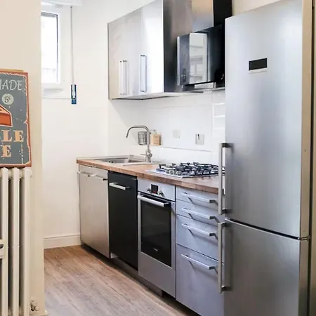 Royal Gardens Centro Apartmán *